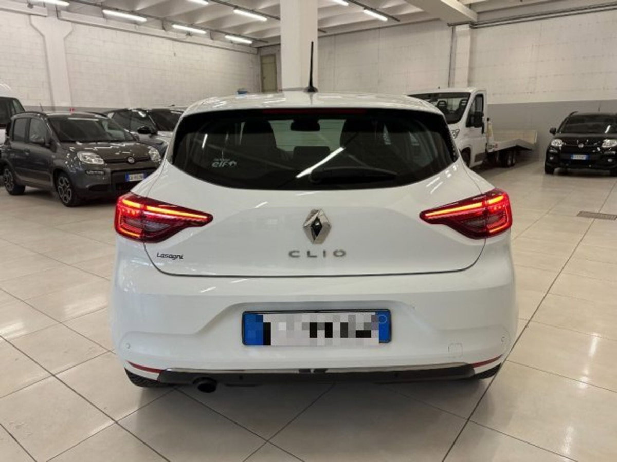 Renault Clio TCe 100 CV CVT 5 porte Intens (6)