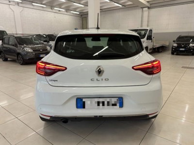 Renault Clio TCe 100 CV CVT 5 porte Intens (6)