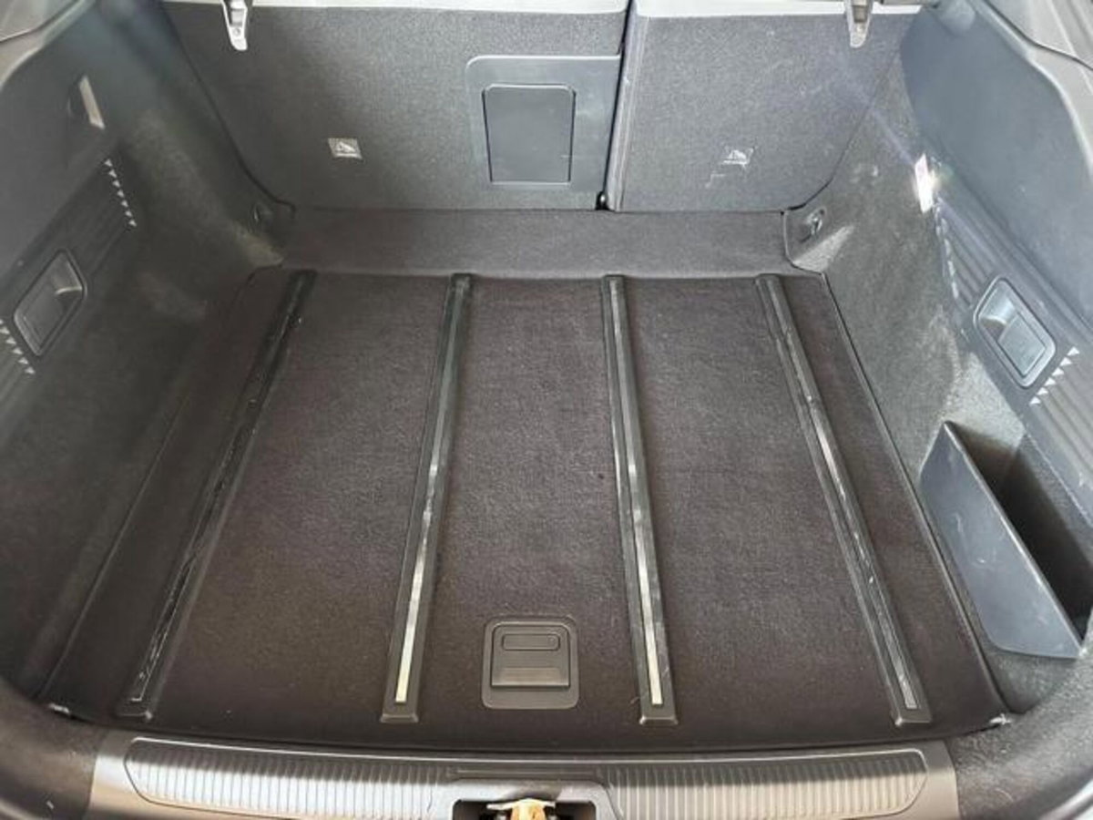 Citroen C5 X X PureTech 130 S&S EAT8 Shine (19)