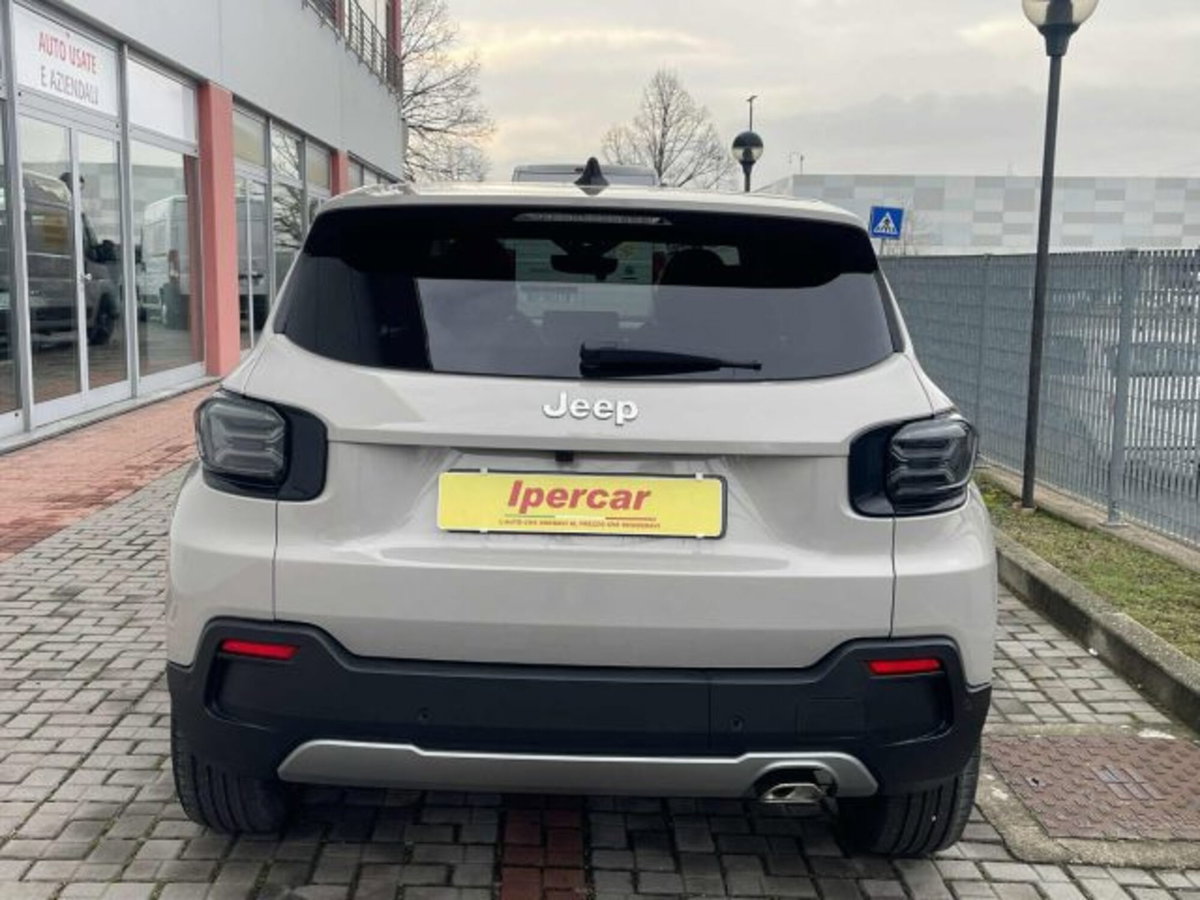 Jeep Avenger 1.2 turbo Summit fwd 100cv (7)