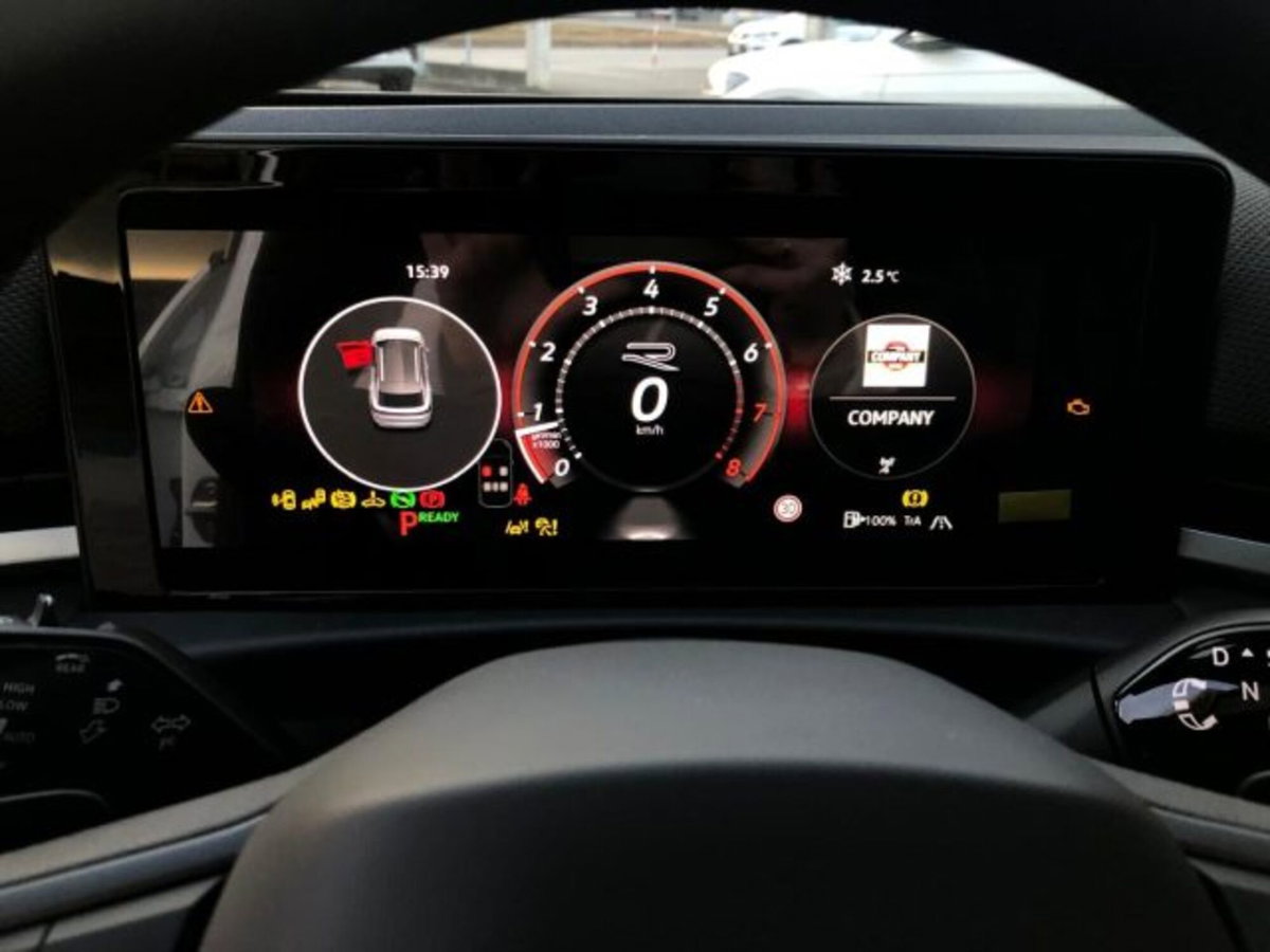 Volkswagen T-Roc 1.5 etsi Style 150cv dsg (13)