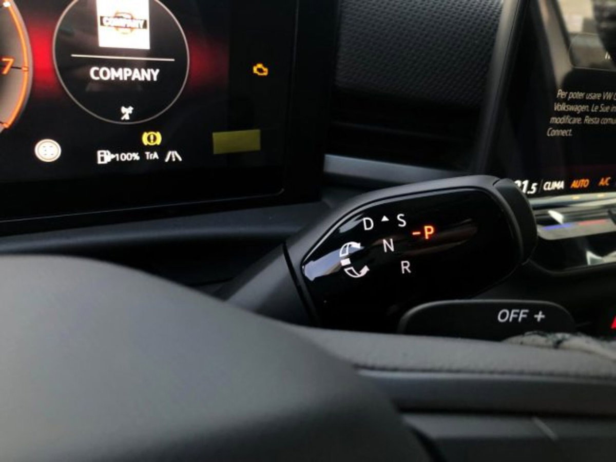 Volkswagen T-Roc 1.5 etsi Style 150cv dsg (15)