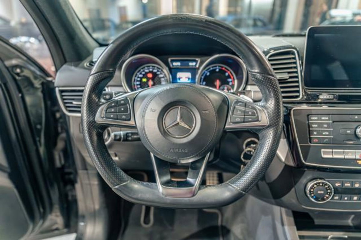 Mercedes-Benz GLS 350 d 4Matic Sport (12)