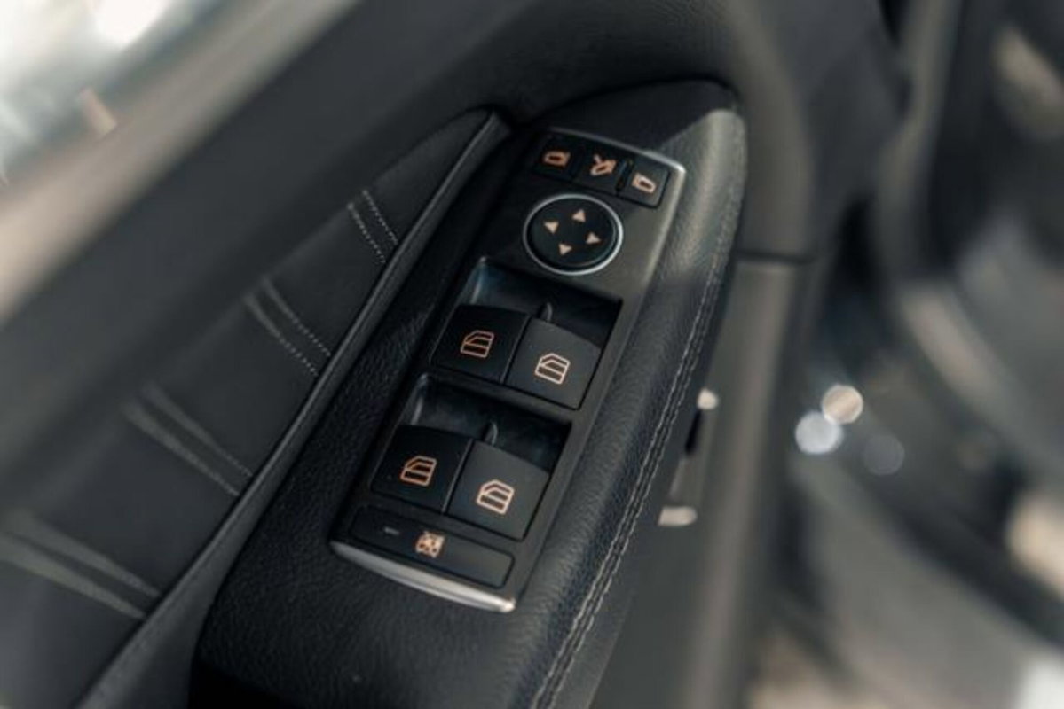 Mercedes-Benz GLS 350 d 4Matic Sport (18)
