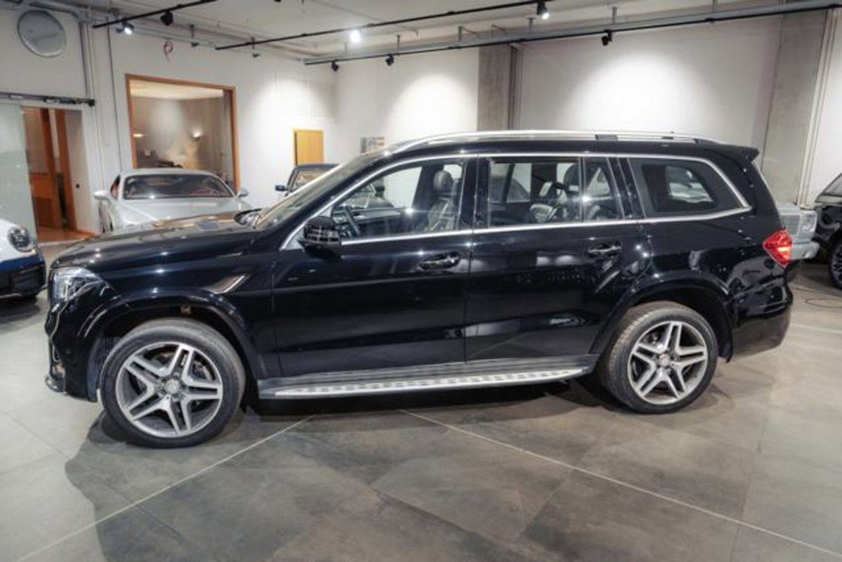 Mercedes-Benz GLS 350 d 4Matic Sport (3)