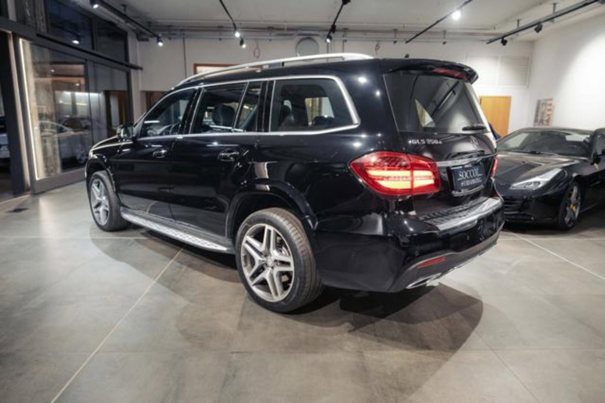Mercedes-Benz GLS 350 d 4Matic Sport (4)