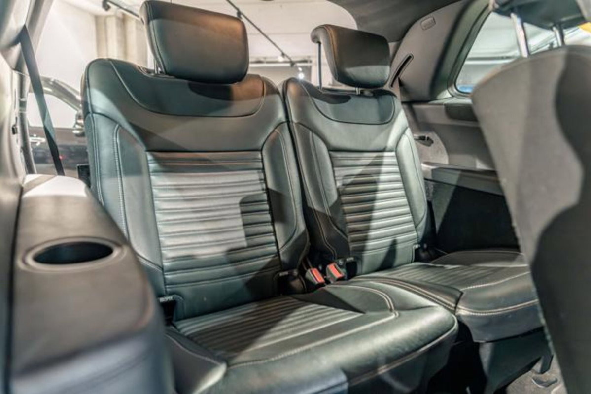 Mercedes-Benz GLS 350 d 4Matic Sport (8)
