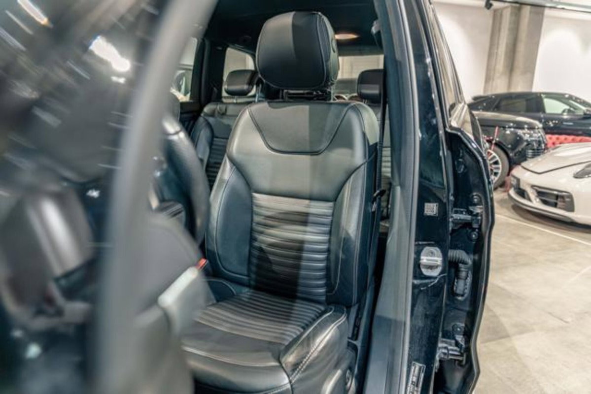 Mercedes-Benz GLS 350 d 4Matic Sport (9)