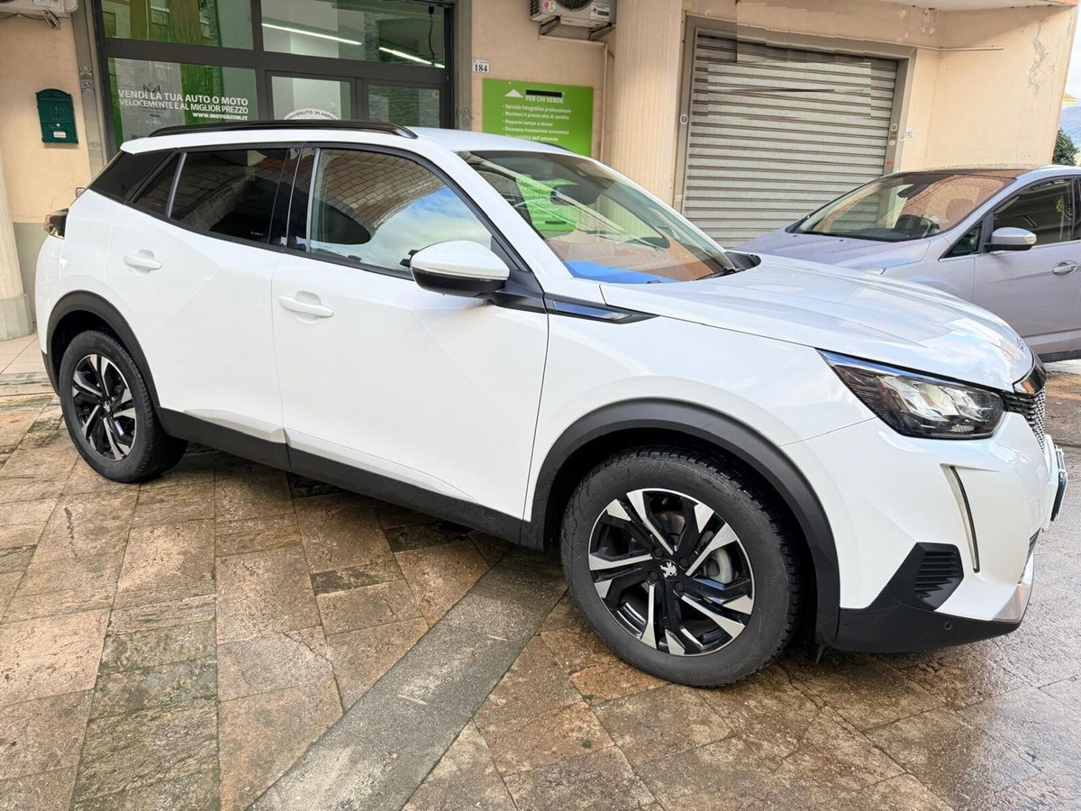 Peugeot 2008 BlueHDi 100 S&S Allure (4)