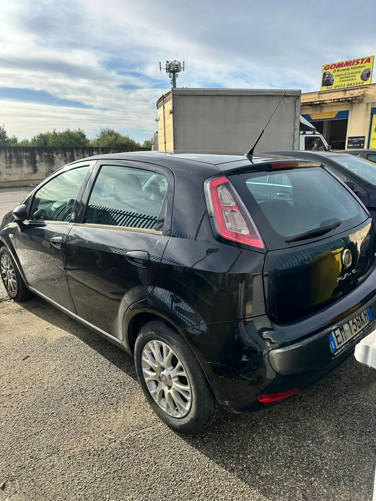 Fiat Punto 1.3 MJT II S&S 95 CV 5 porte Lounge (4)