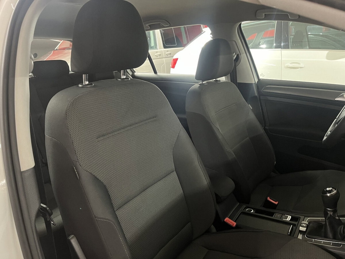 Volkswagen Golf Cabrio 1.6 TDI (10)