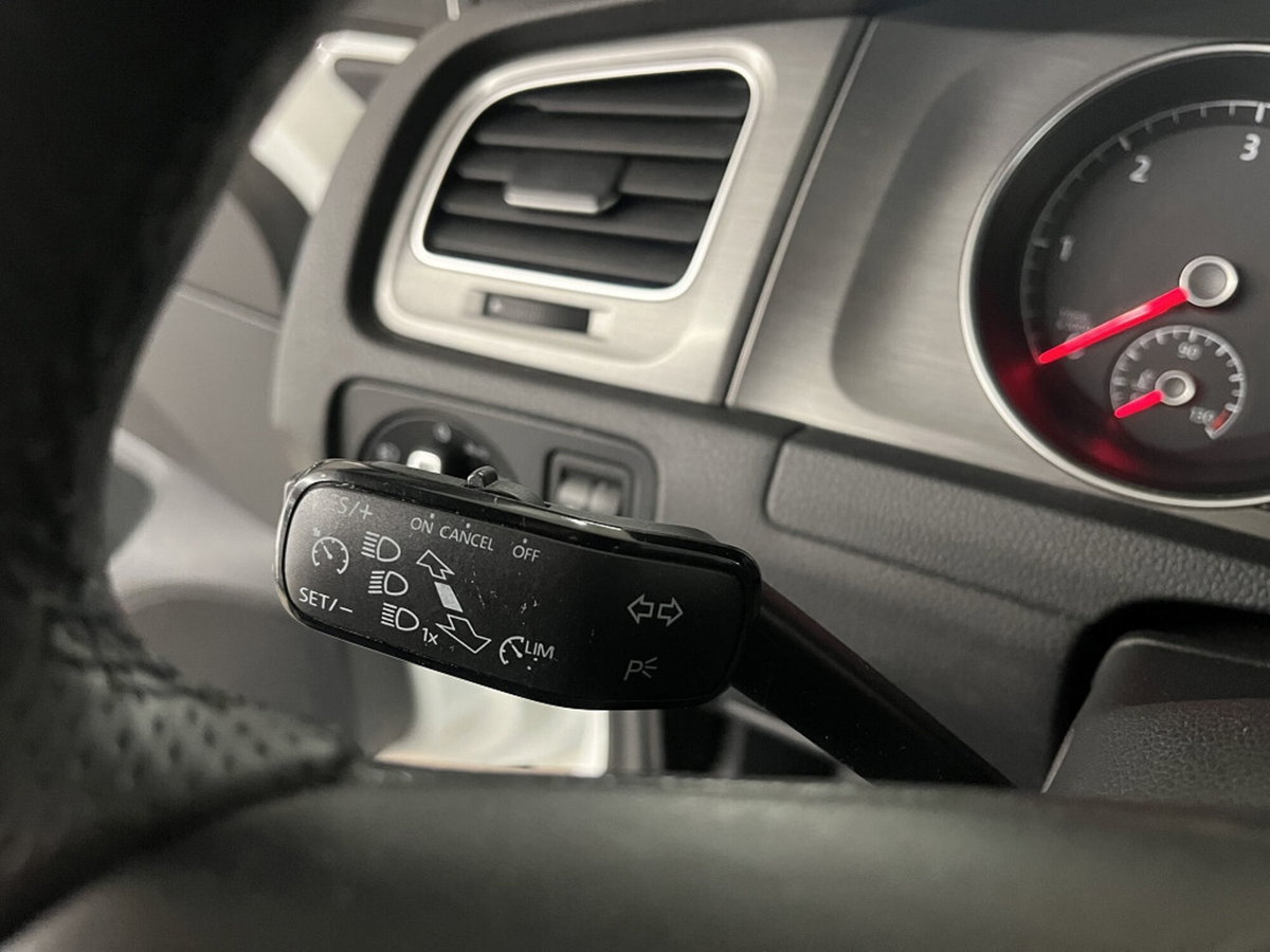 Volkswagen Golf Cabrio 1.6 TDI (14)