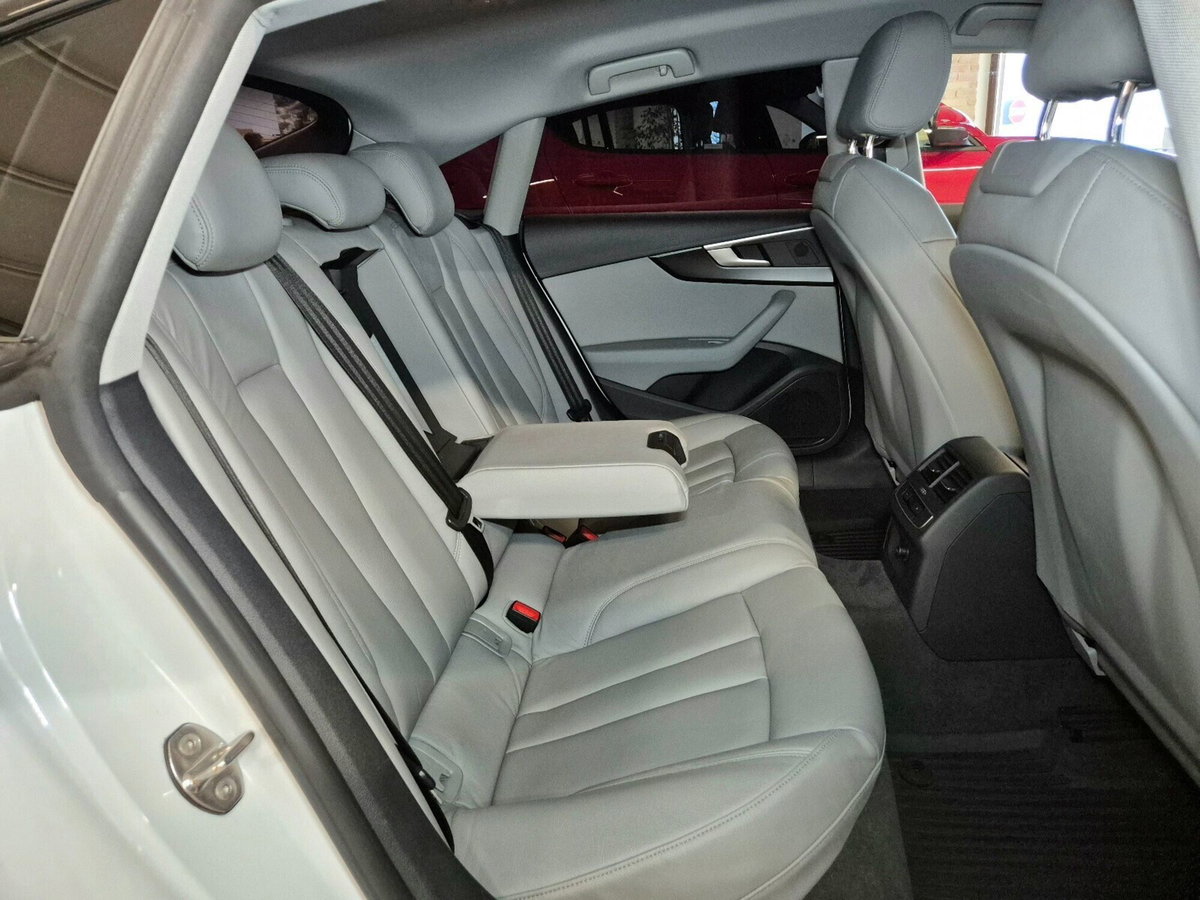 Audi A5 Sportback 35 TDI S tronic Business (7)