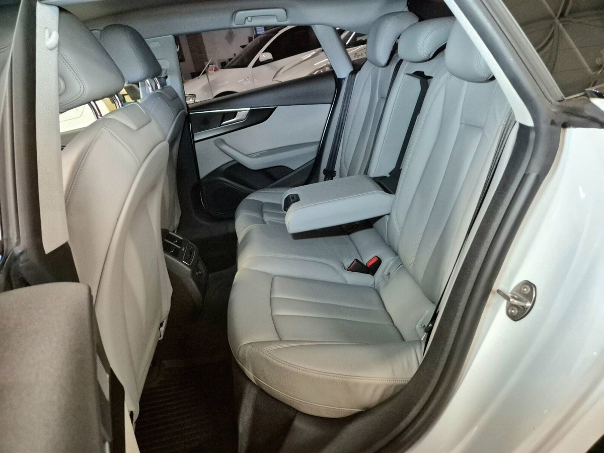 Audi A5 Sportback 35 TDI S tronic Business (8)