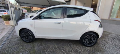 Lancia Ypsilon 1.0 FireFly 5 porte S&S Hybrid Ecochic Gold (13)