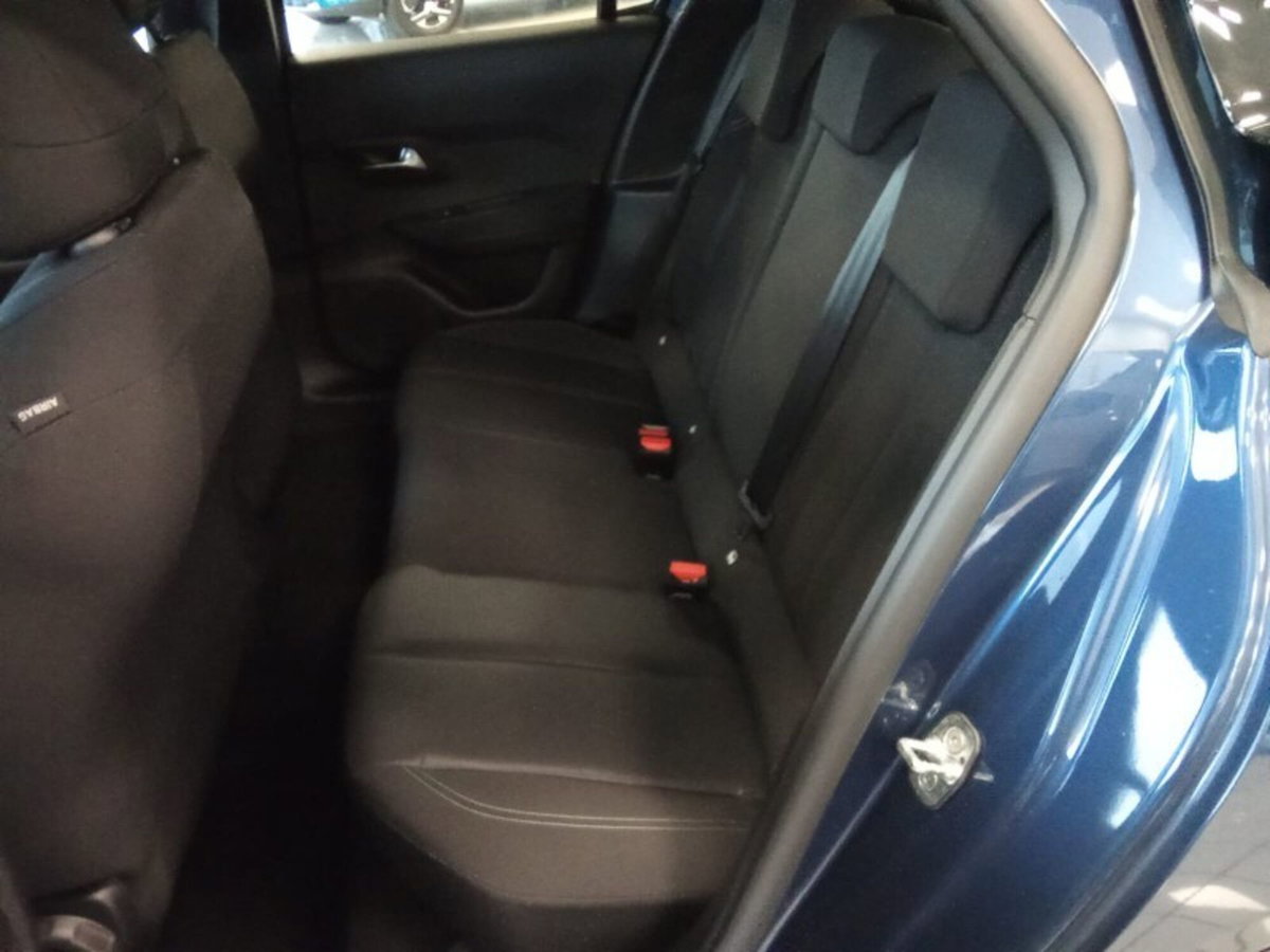 Lancia Ypsilon 1.2 mhev 110cv e-dct (11)
