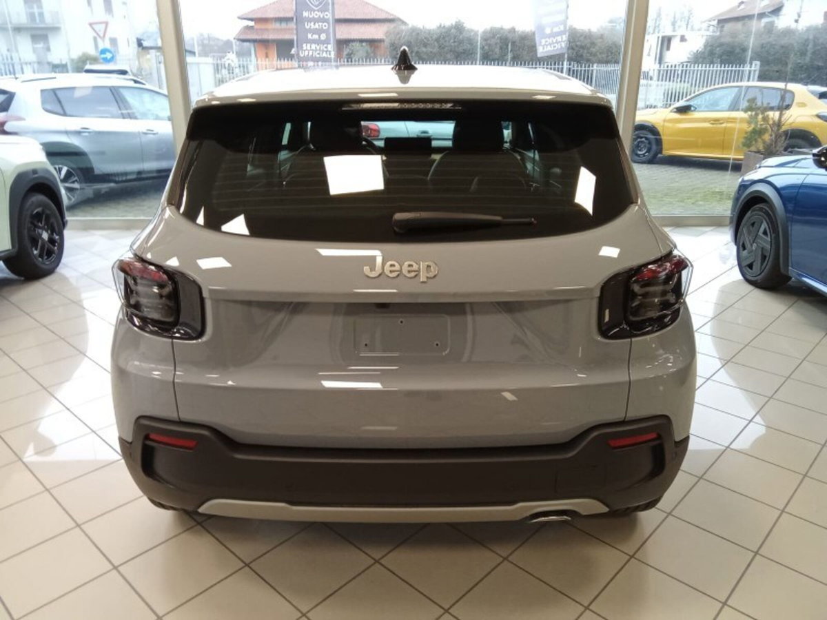 Jeep Avenger 1.2 turbo e-hybrid mhev Altitude fwd 110cv edct6 (3)