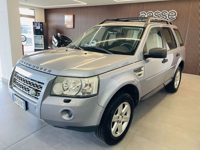 Land Rover Freelander 2.2 TD4 S.W. SE usata