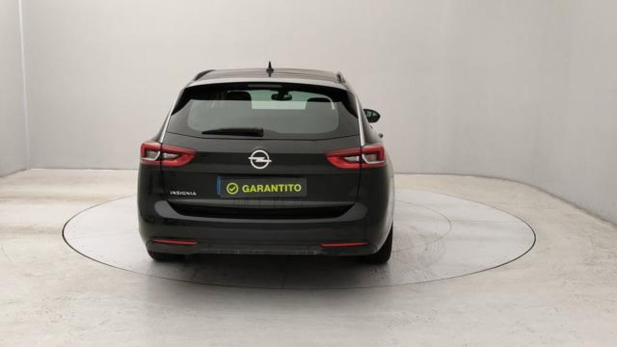 Opel Insignia Station Wagon 1.6 CDTI 136 S&S aut.Sports Business (4)