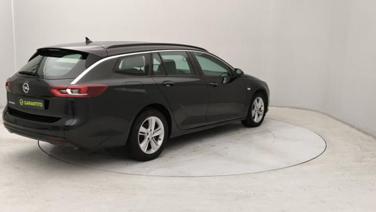 Opel Insignia Station Wagon 1.6 CDTI 136 S&S aut.Sports Business (5)
