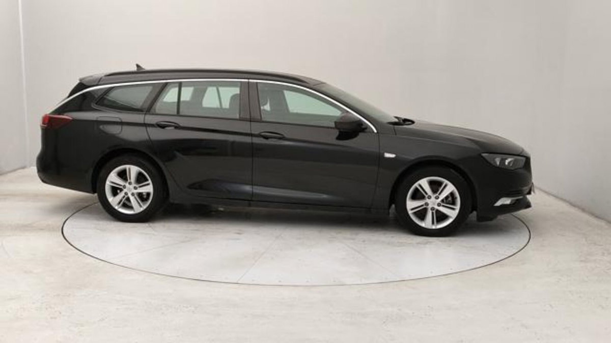 Opel Insignia Station Wagon 1.6 CDTI 136 S&S aut.Sports Business (6)