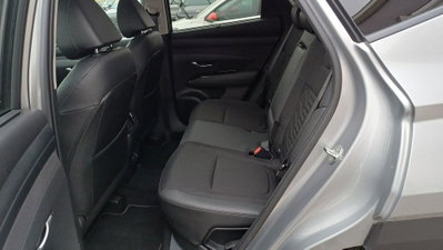 Hyundai Tucson 1.6 crdi 48V Exellence 2wd dct (10)