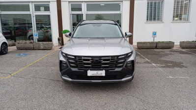 Hyundai Tucson 1.6 crdi 48V Exellence 2wd dct (2)