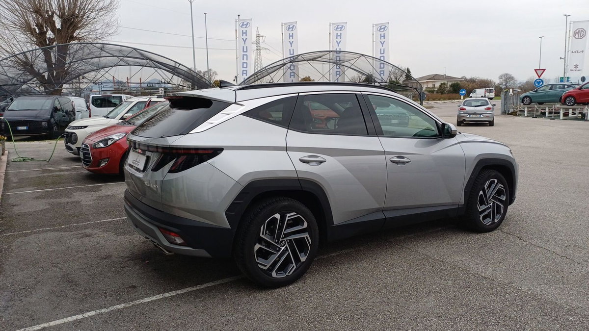 Hyundai Tucson 1.6 crdi 48V Exellence 2wd dct (5)