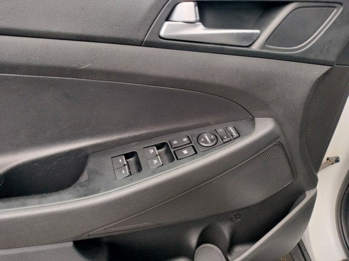 Hyundai Tucson 1.6 CRDi XPrime (10)