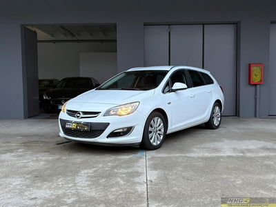 Opel Astra Station Wagon 1.4 Turbo 140CV Sports GPL Tech Cosmo usata