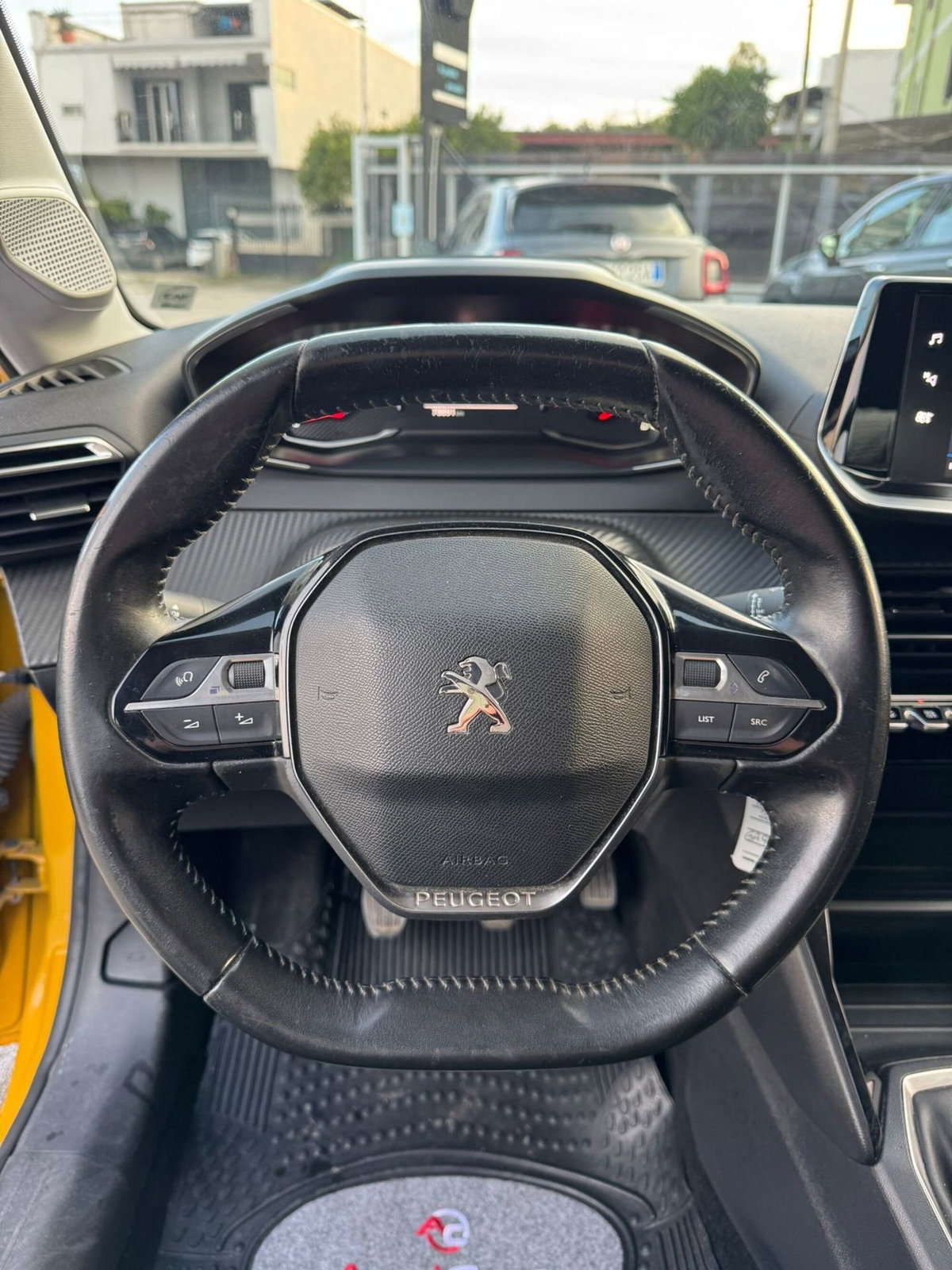 Peugeot 208 PureTech 75 Stop&Start 5 porte Active (7)