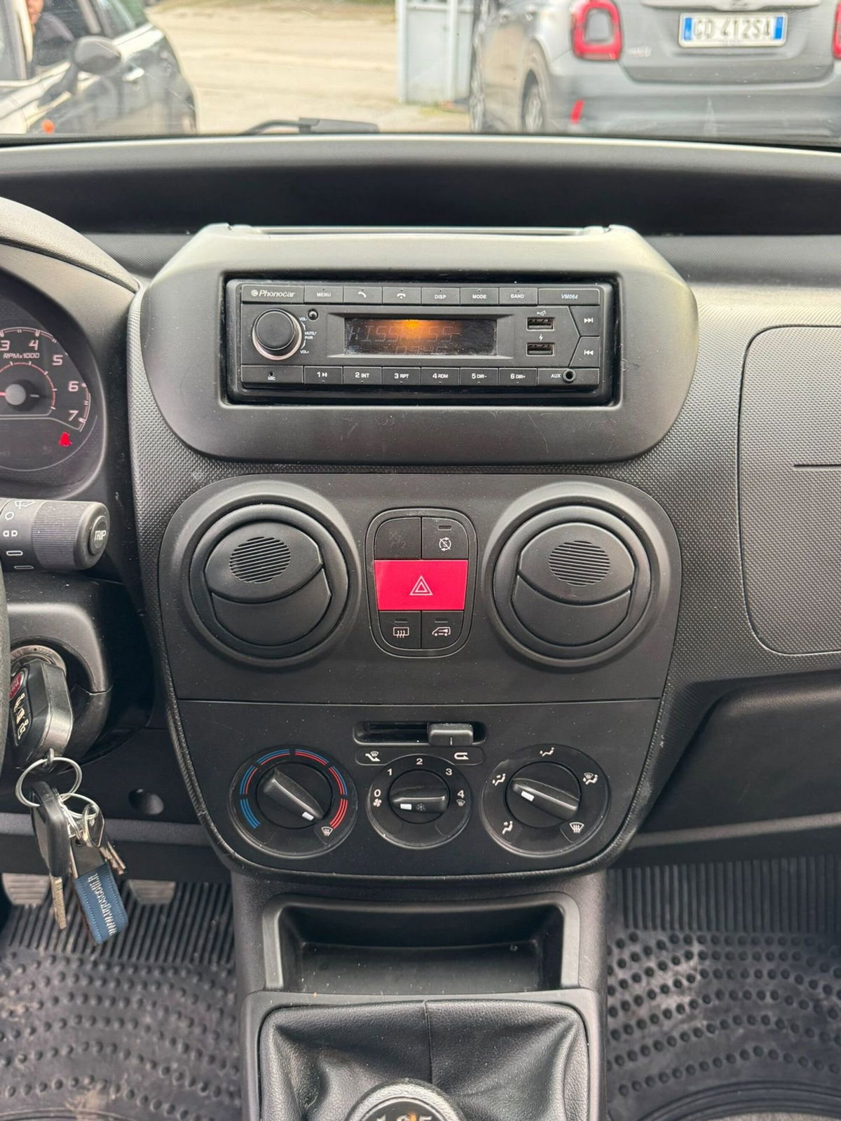 Fiat Fiorino Furgone cargo 1.3 mjt 95cv SX (8)