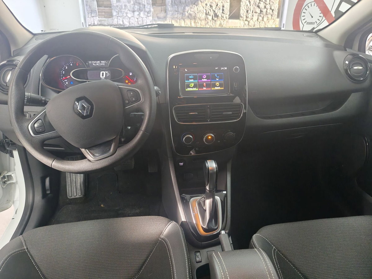 Renault Clio Sporter dCi 8V 90CV EDC Start&Stop Energy Zen (18)