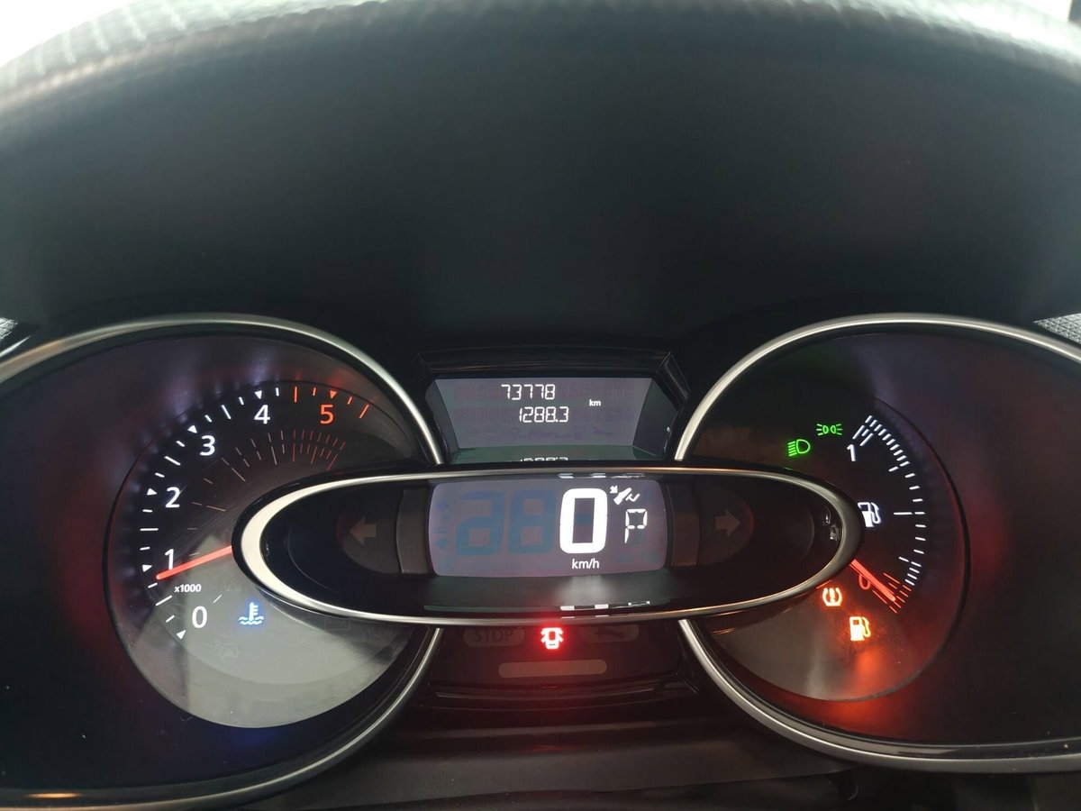Renault Clio Sporter dCi 8V 90CV EDC Start&Stop Energy Zen (20)