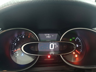 Renault Clio Sporter dCi 8V 90CV EDC Start&Stop Energy Zen (20)