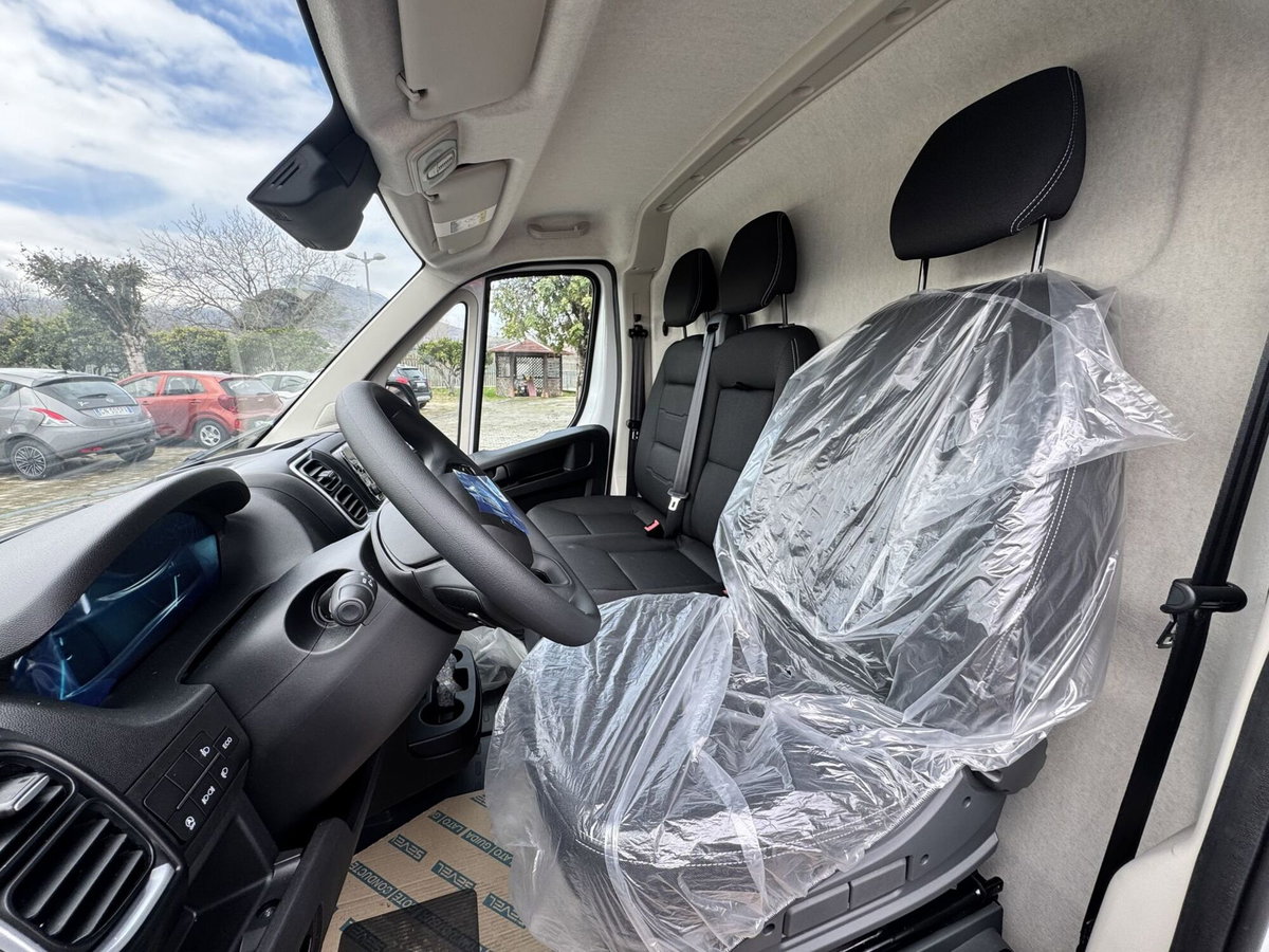 Fiat Ducato Furgone 33 2.2 Mjt 140CV AT9 PM-TN Furgone (9)