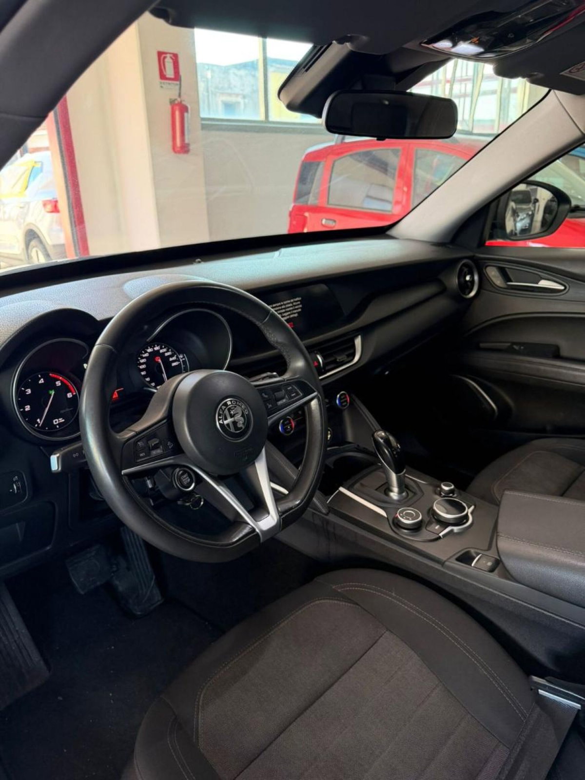Alfa Romeo Stelvio Stelvio 2.2 Turbodiesel 180 CV AT8 Q4 Business (10)