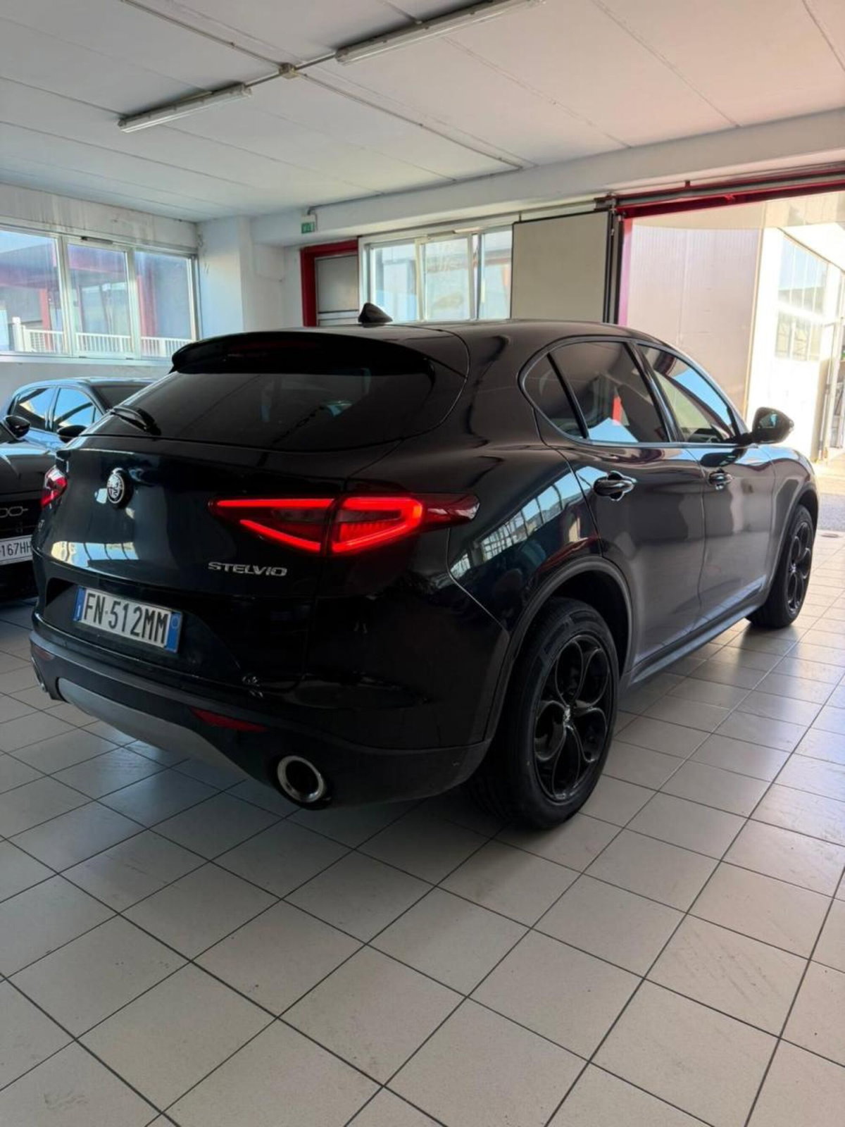 Alfa Romeo Stelvio Stelvio 2.2 Turbodiesel 180 CV AT8 Q4 Business (2)