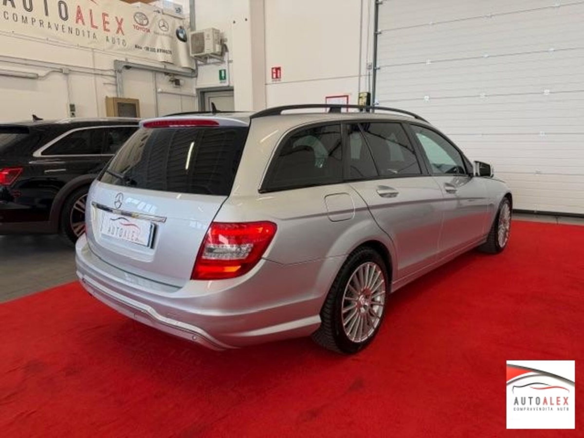 Mercedes-Benz Classe C Station Wagon 220 CDI Avantgarde (4)