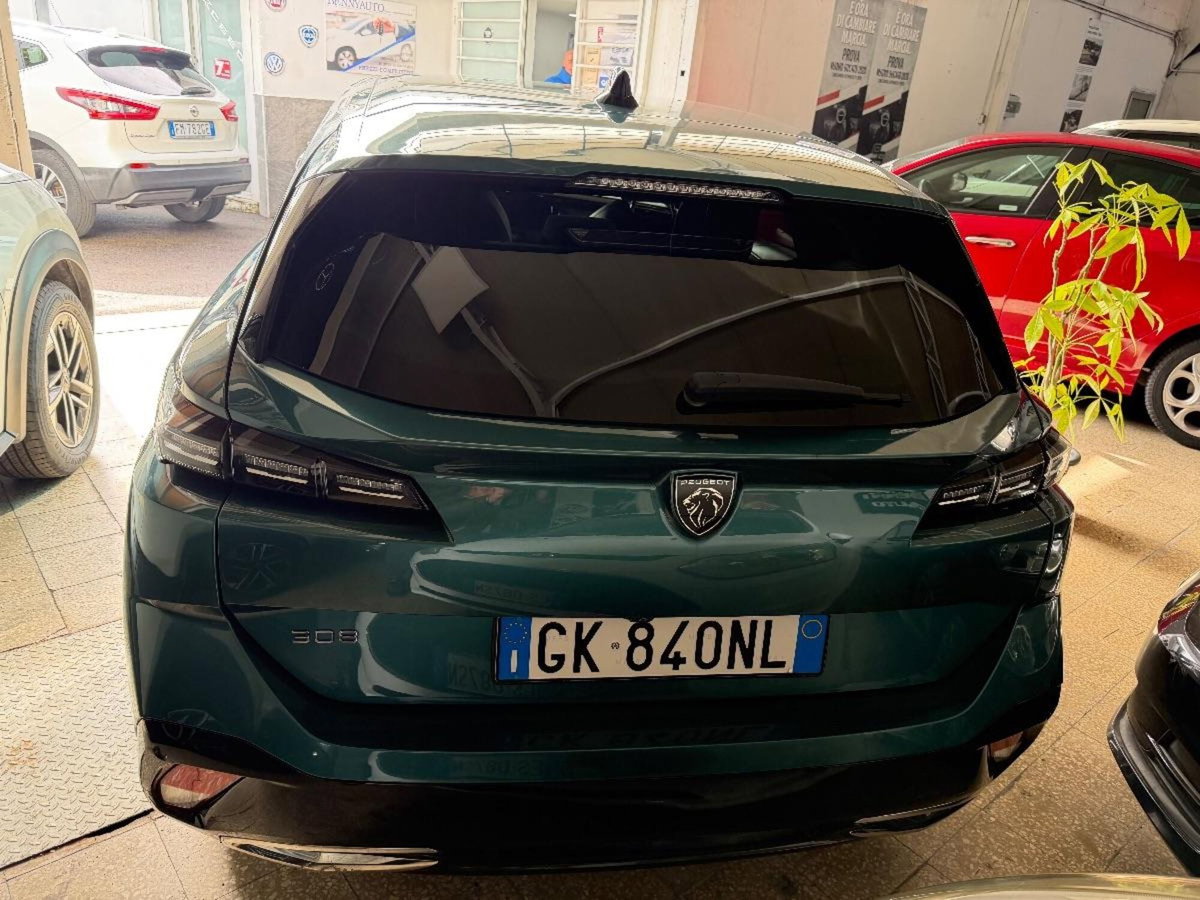 Peugeot 308 SW BlueHDi 130 S&S Allure (10)