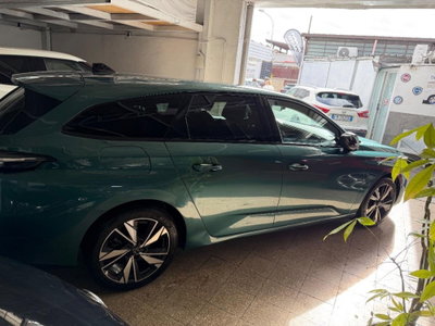 Peugeot 308 SW BlueHDi 130 S&S Allure (5)