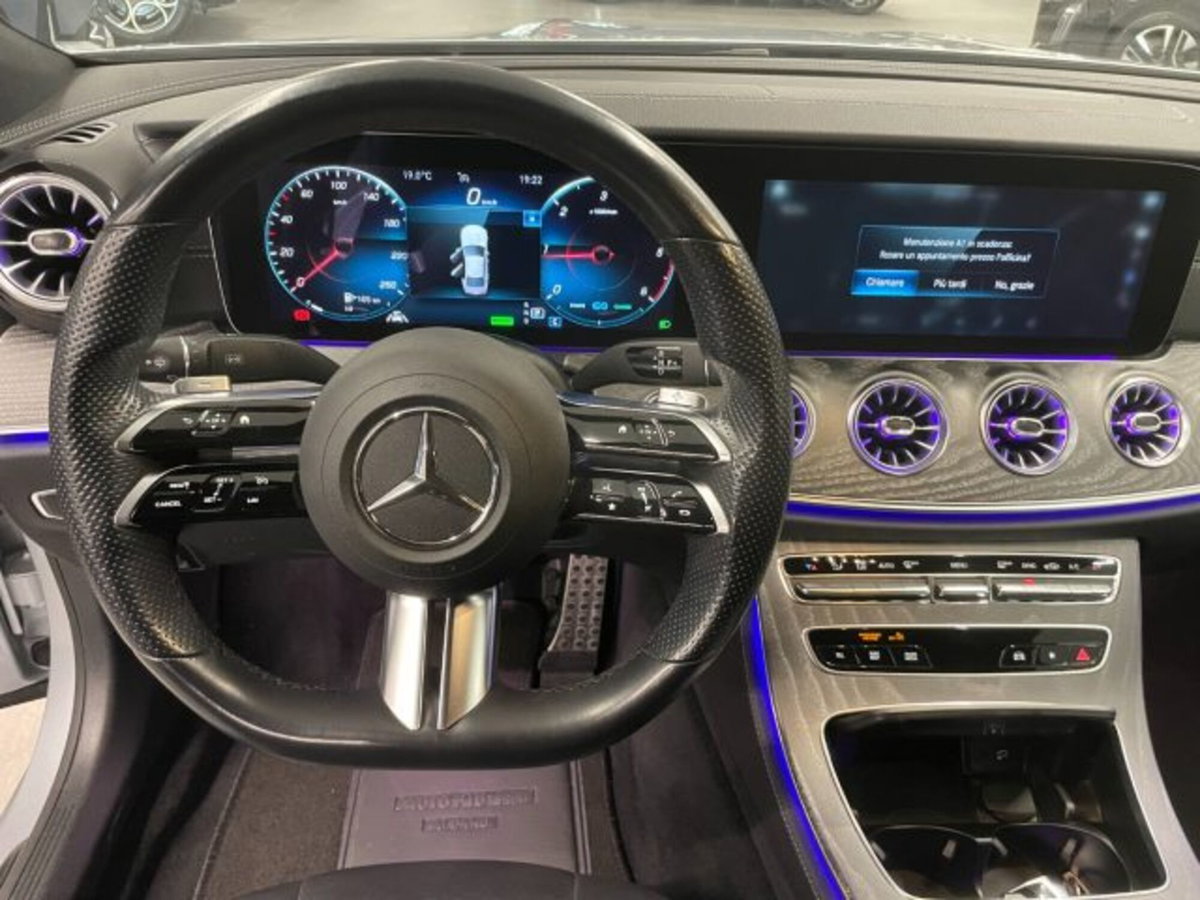 Mercedes-Benz CLS 300 d 4Matic Auto EQ-Boost Premium (2)