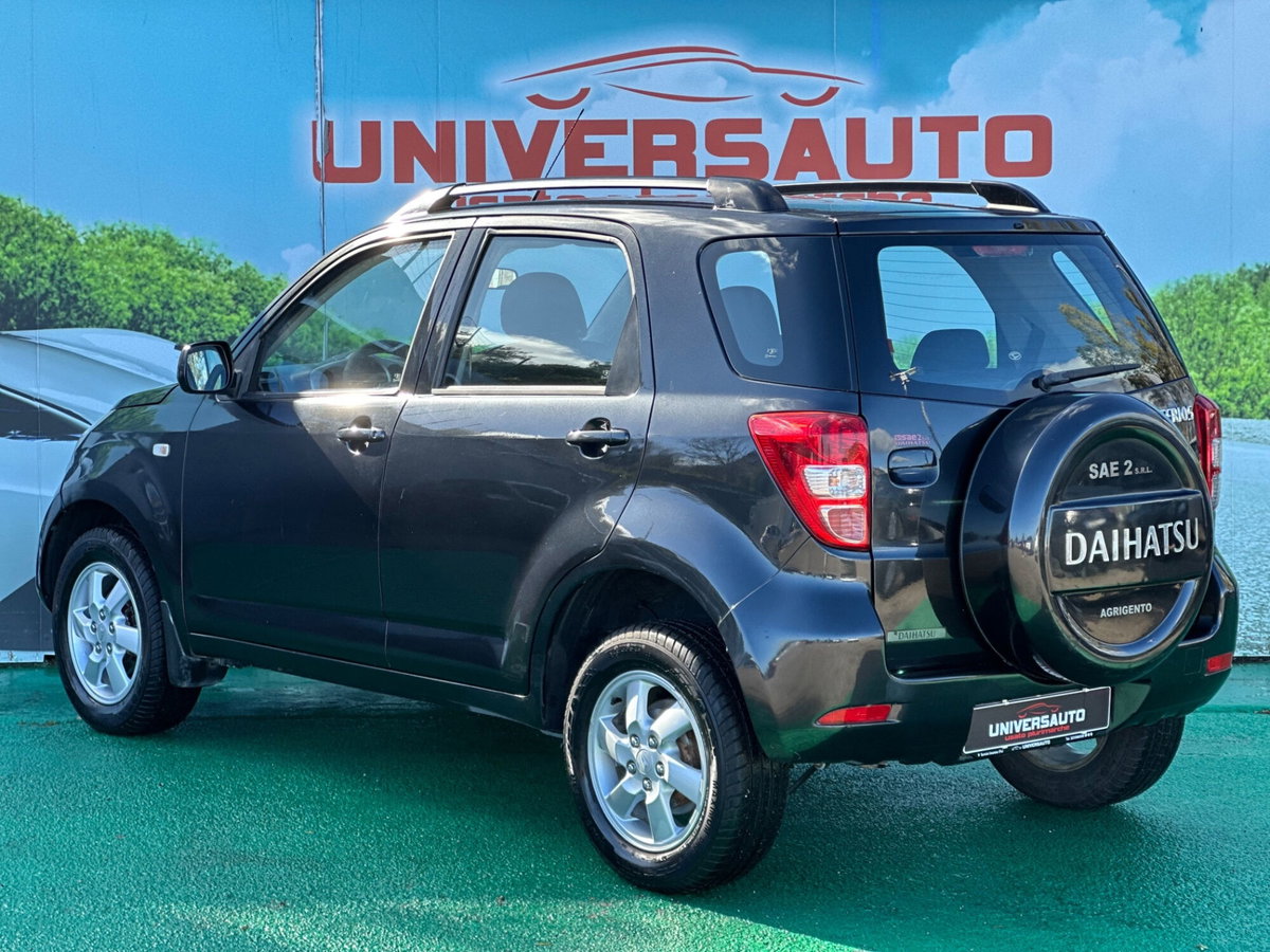Daihatsu Terios 1.5 4WD SX (4)
