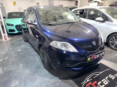 Lancia Ypsilon 1.2 69 CV 5 porte Gold (2)