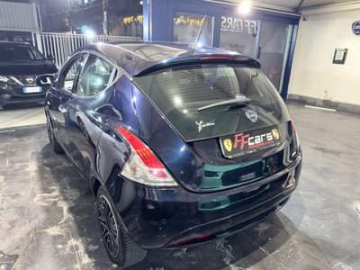 Lancia Ypsilon 1.2 69 CV 5 porte Gold (8)