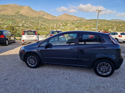 Fiat Punto Evo 1.3 Mjt 75 CV DPF 3 porte S&S 150° (2)