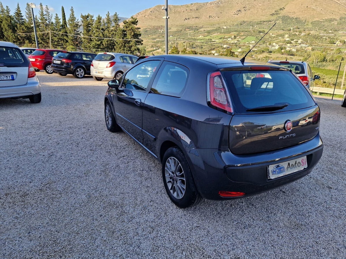 Fiat Punto Evo 1.3 Mjt 75 CV DPF 3 porte S&S 150° (3)