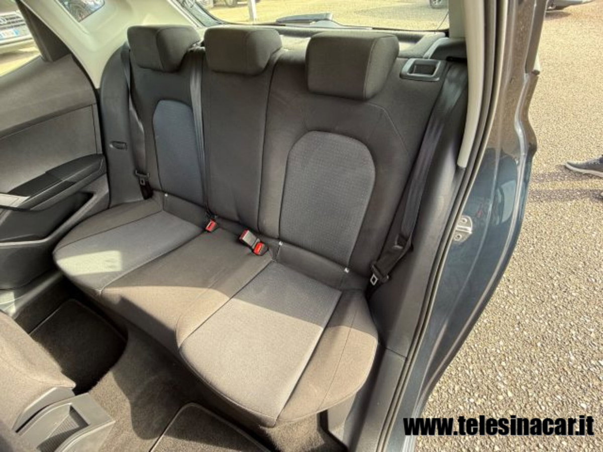 SEAT Ibiza 1.0 EcoTSI 110 CV 5 porte Business (14)