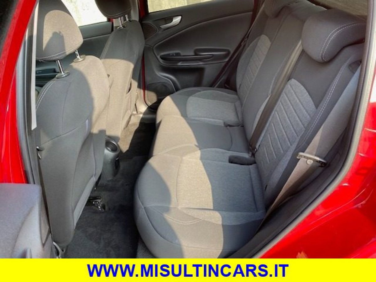 Alfa Romeo Giulietta 1.4 Turbo Super 120cv (9)