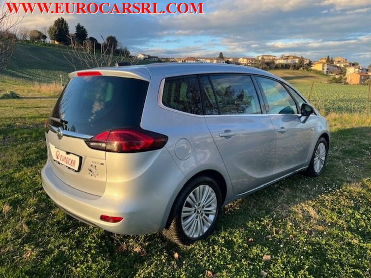 Opel Zafira Tourer 1.6 CDTi 136CV Start&Stop Cosmo (7)